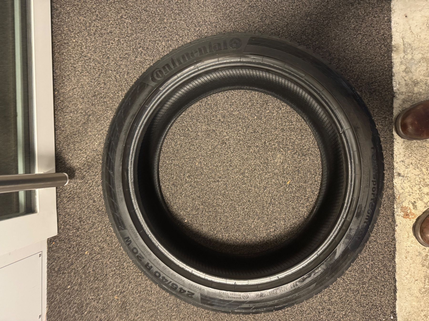 Continental Pneumatici & Ruote complete: 245/40R20 – Usato da Widen venduto da Dinero02 1