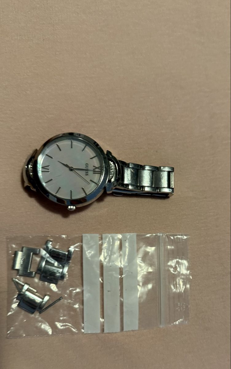 Guess Orologi: Guess-Damenuhr – Usato da Zuerich venduto da mjaudm 1