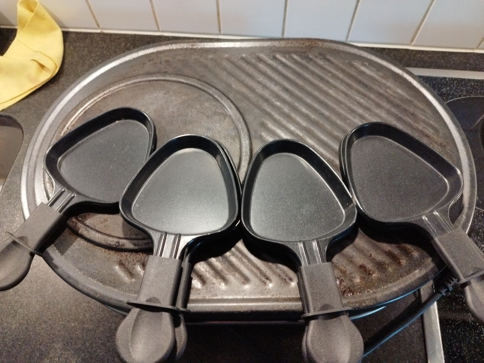 Elettrodomestici da cucina: Appareil à raclette – Usato da Biel/Bienne venduto da jer_rr97 1