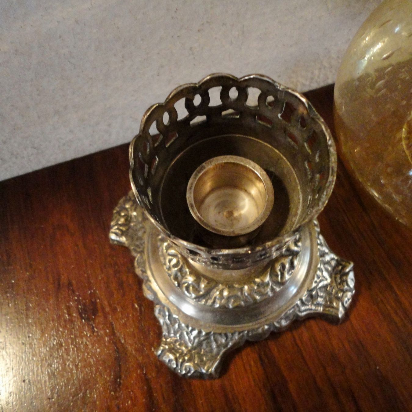 Portacandele: Kerzenständer aus Zinn mit Glas – Usato da Wädenswil venduto da LIS11 2
