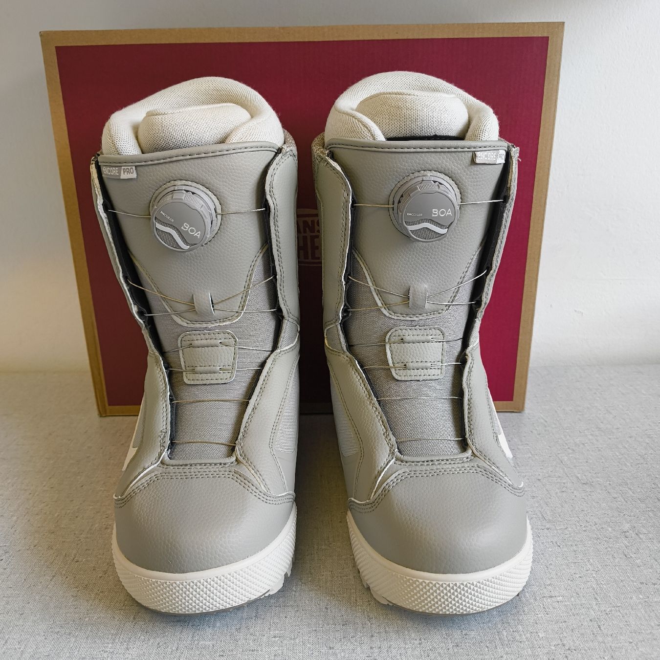 Vans Scarpe da donna: Vans Encore Pro Snowboard Boots Gr. 38 – Nuovo e nell'imballaggio originale da Uitikon Waldegg venduto da PJLS1 1