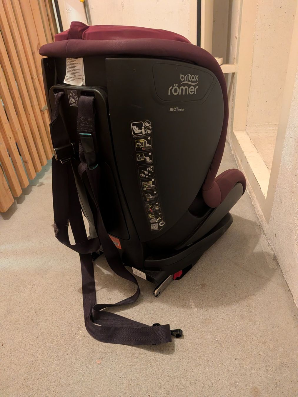 Britax Römer Seggiolini per auto: Britax Römer Trifix 2 i-Size Kindersitz – Usato da Zürich venduto da robert_sz 1