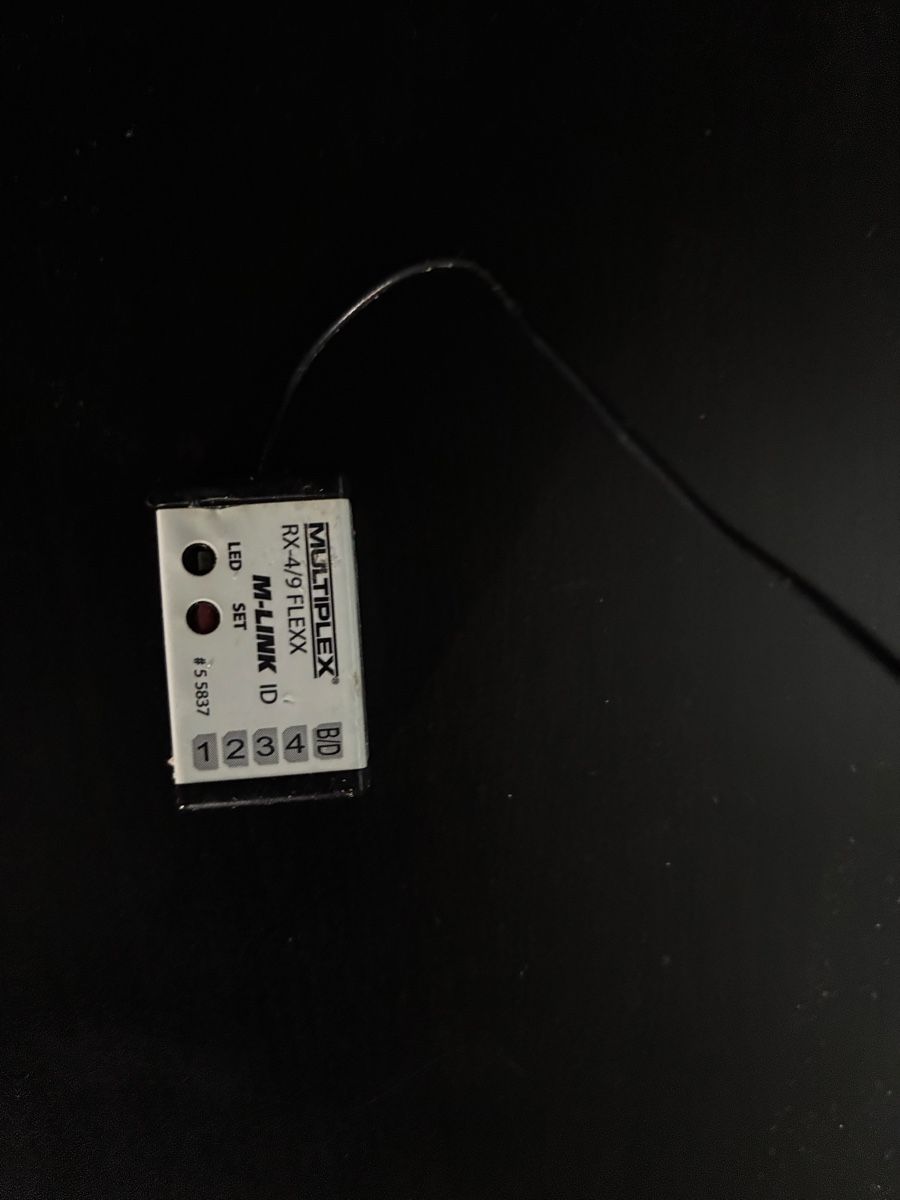 Multiplex Récepteurs: Multiplex RX-4/9 FLEX M-LINK ID Empfänger gebraucht – D'occasion à Suhr par Yeti1