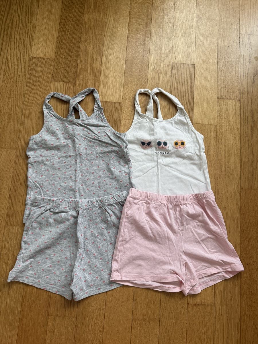 Lotti & Set di vestiti: Pyjamas Set La Redoute Gr 104 – Usato da Zürich venduto da audrey_dri