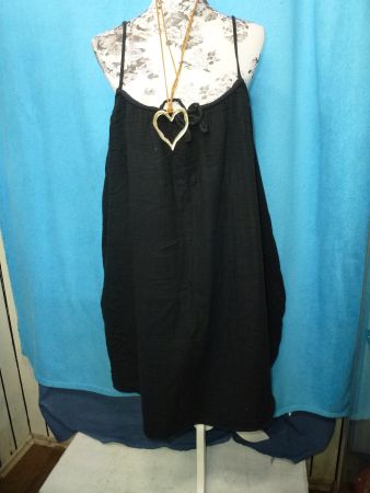 STRANDKLEID GR XL SCHWARZ TRÄGER REINE BAUMWOLLE OHNE KETTE