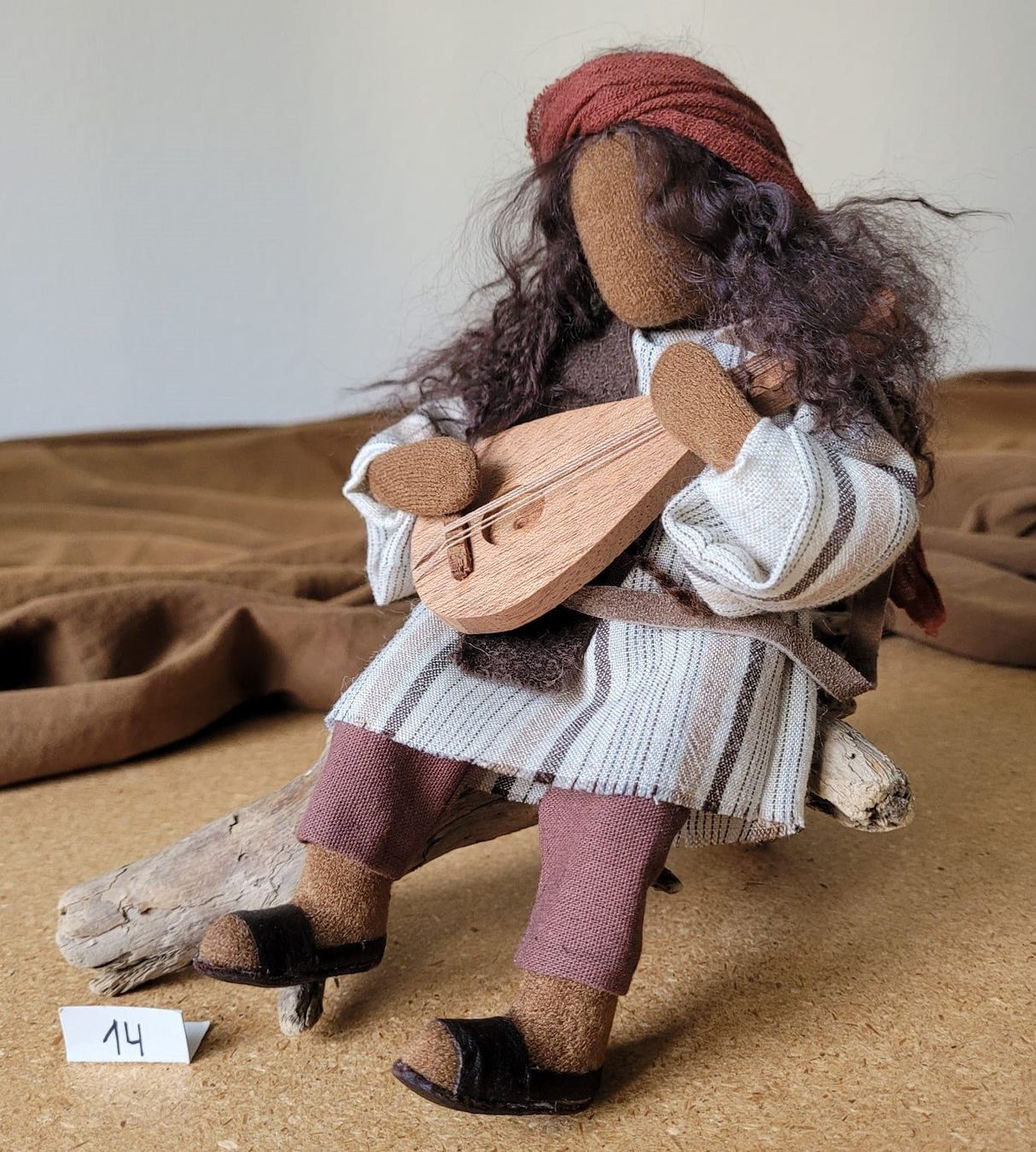 Statuette: Schwarzenberger Krippenfiguren Hirt / Knabe ca. 21cm N14 – Nuovo (secondo la descrizione) da Abtwil SG venduto da Roebi250 1