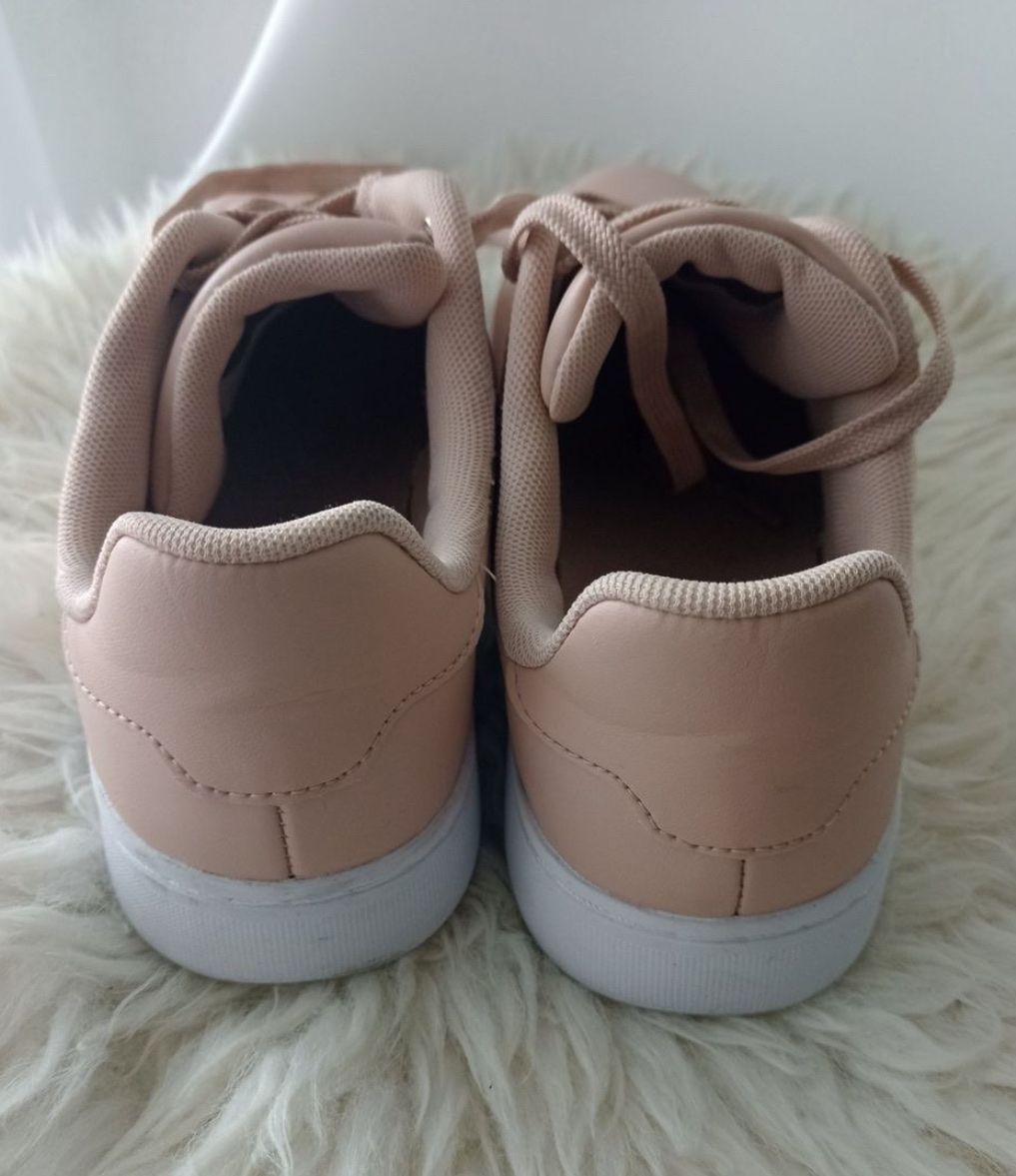 Tommy Hilfiger Scarpe da donna: Tommy Hilfiger Sneakers, Gr. 39 – Usato da Jona venduto da caramba05 3
