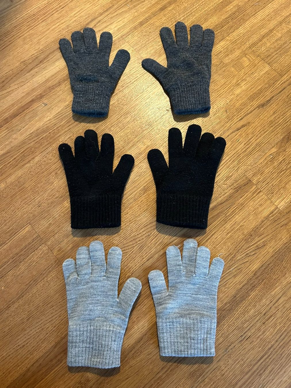 Guanti & manicotti: 3 Paar Stretch-Handschuhe – Usato da Küsnacht ZH venduto da filo_fila8700 1