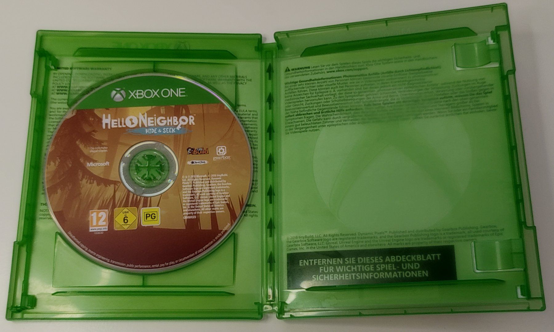 Jeux: Xbox One: Hello Neighbor - Hide & Seek – D'occasion à Uznach par Cheese-Us 2