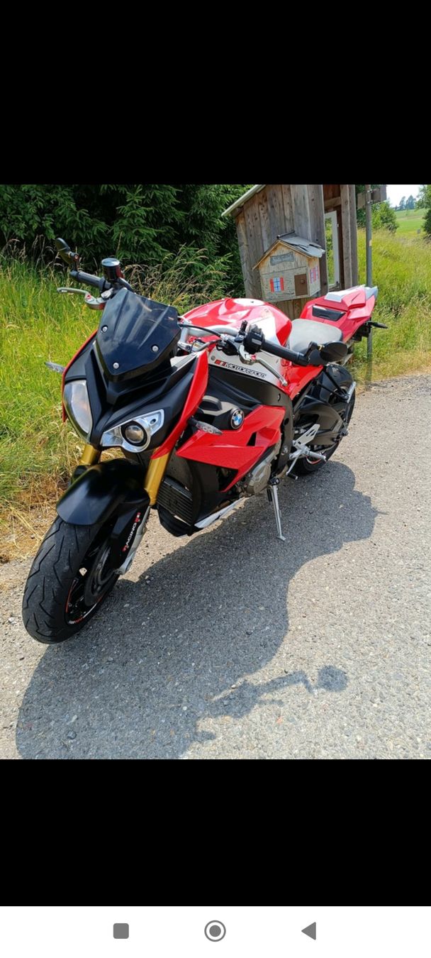 BMW Strada: BMW S 1000 R, Top Zustand – Usato da Nesslau venduto da remoti88 1
