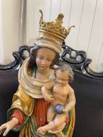 Antike Madonna. H:76cm SOCKEL: T:15cm B:16.5 cm vergoldet
