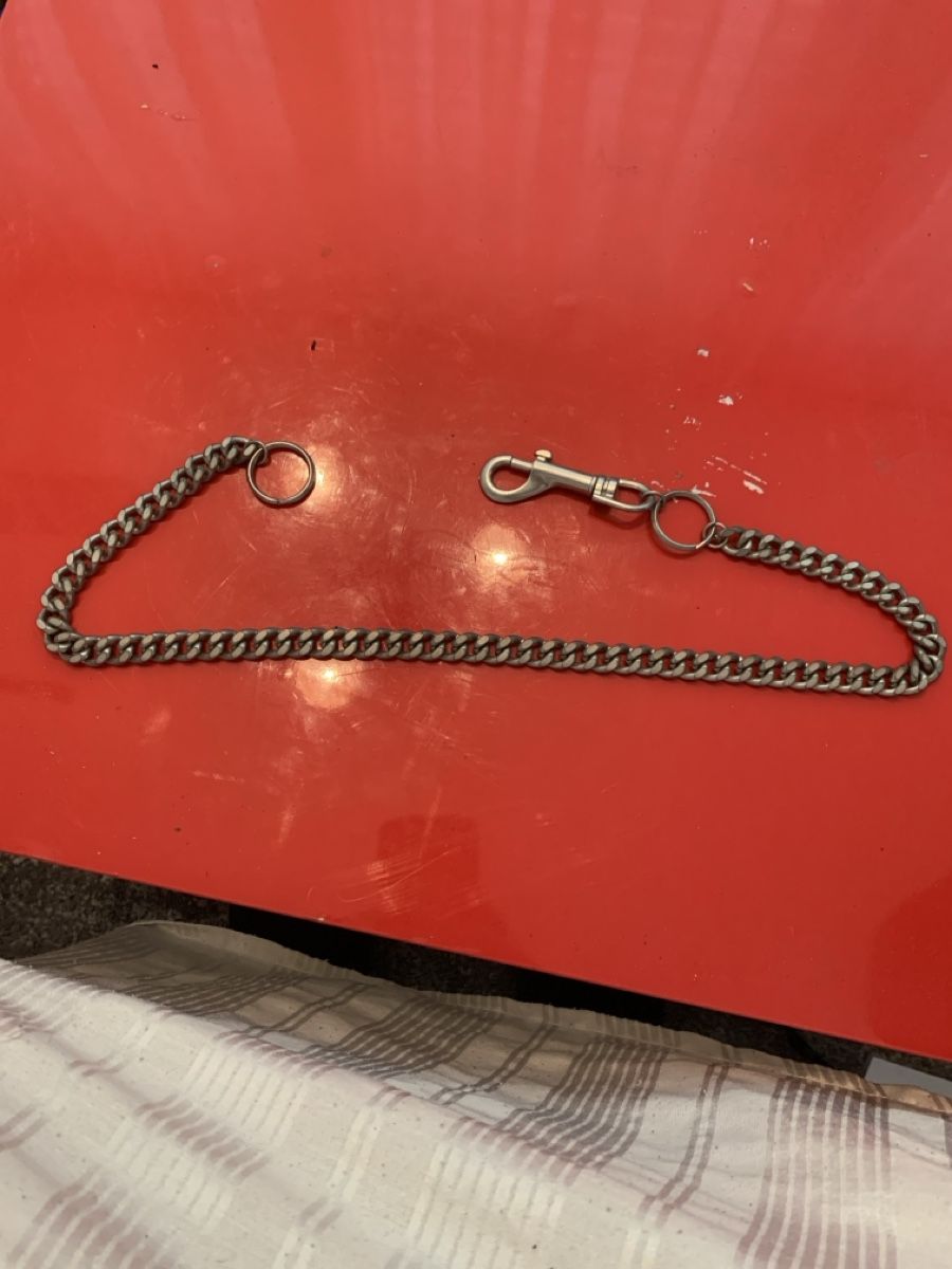 Portefeuilles: Brieftaschenkette / Wallet Chain mit Karabiner – D'occasion à Opfikon par Safside