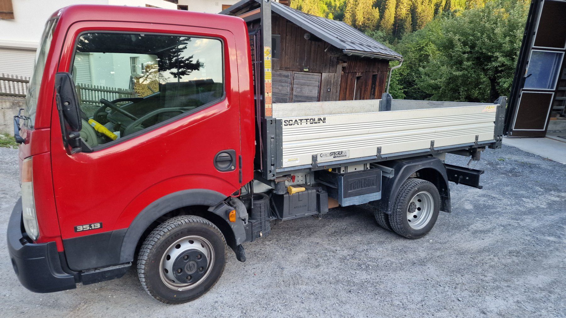 Nissan Veicoli commerciali: Nissan Cabstar F24 2.5 – Usato da Dardin venduto da Elowian 1