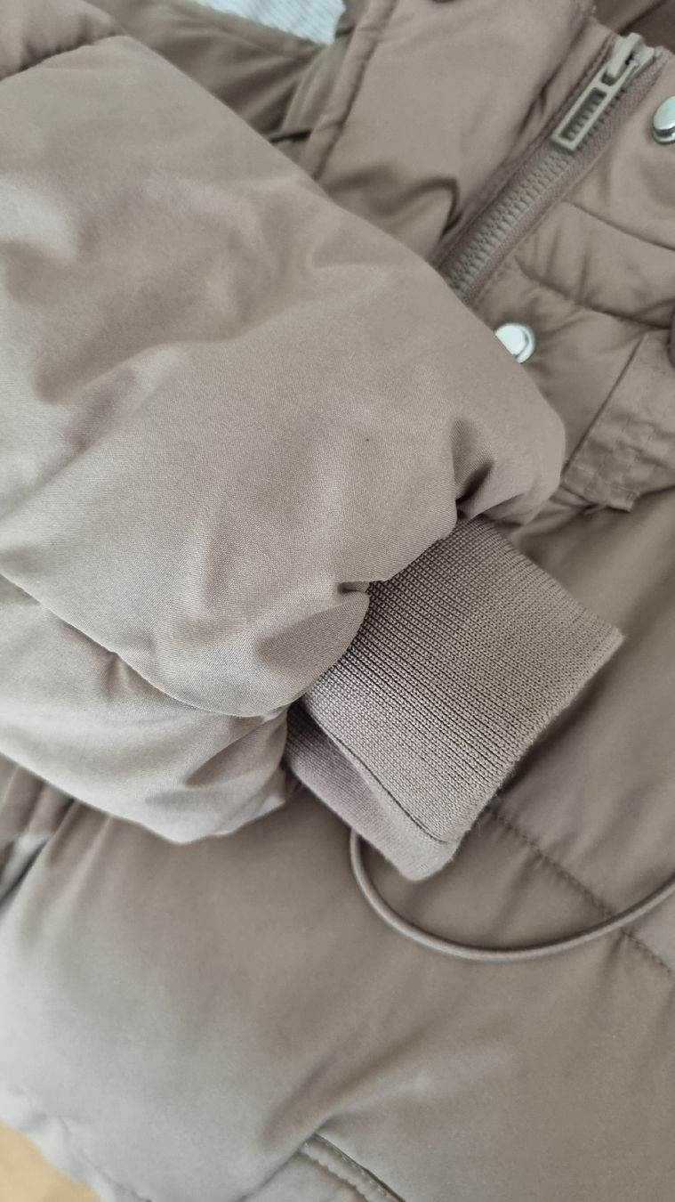 H&M Mäntel: Oversize Wintermantel – Gebraucht aus St. Gallen von Naomi290485 3