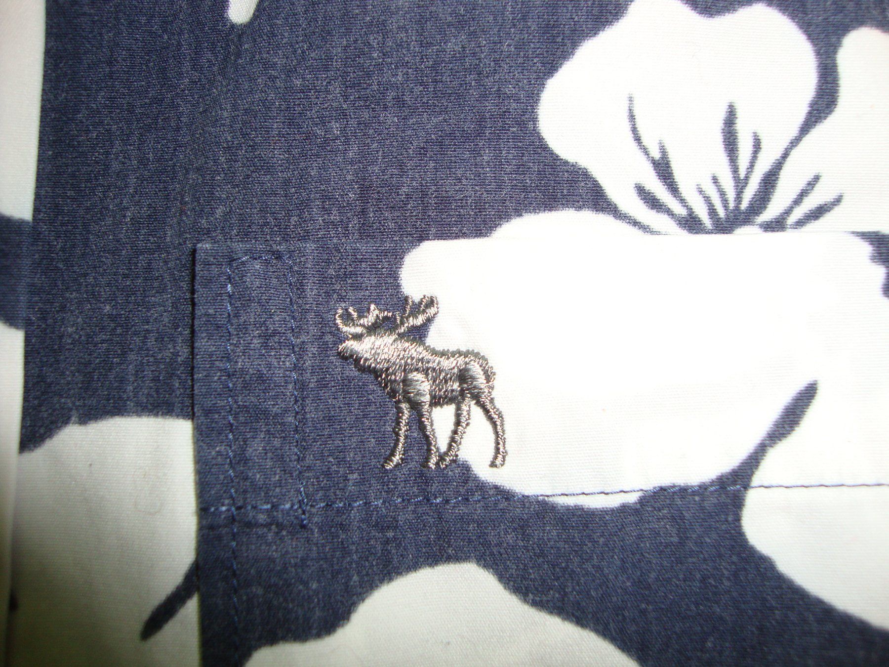Abercrombie Camicie: geblumtes Herren Hemd Gr. S – Nuovo (secondo la descrizione) da Laufen venduto da ereli 2