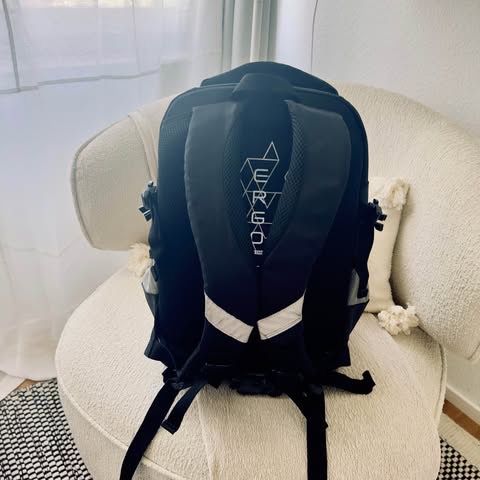 Kindertaschen: Max Ergonomic Backpack Pro 2 - Legend [Special Edition]  – Gebraucht aus Meggen von AuDa17 3