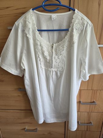 Sommer  Shirt mit Spitze und Teil- Reissverschluss Gr.48 Neu