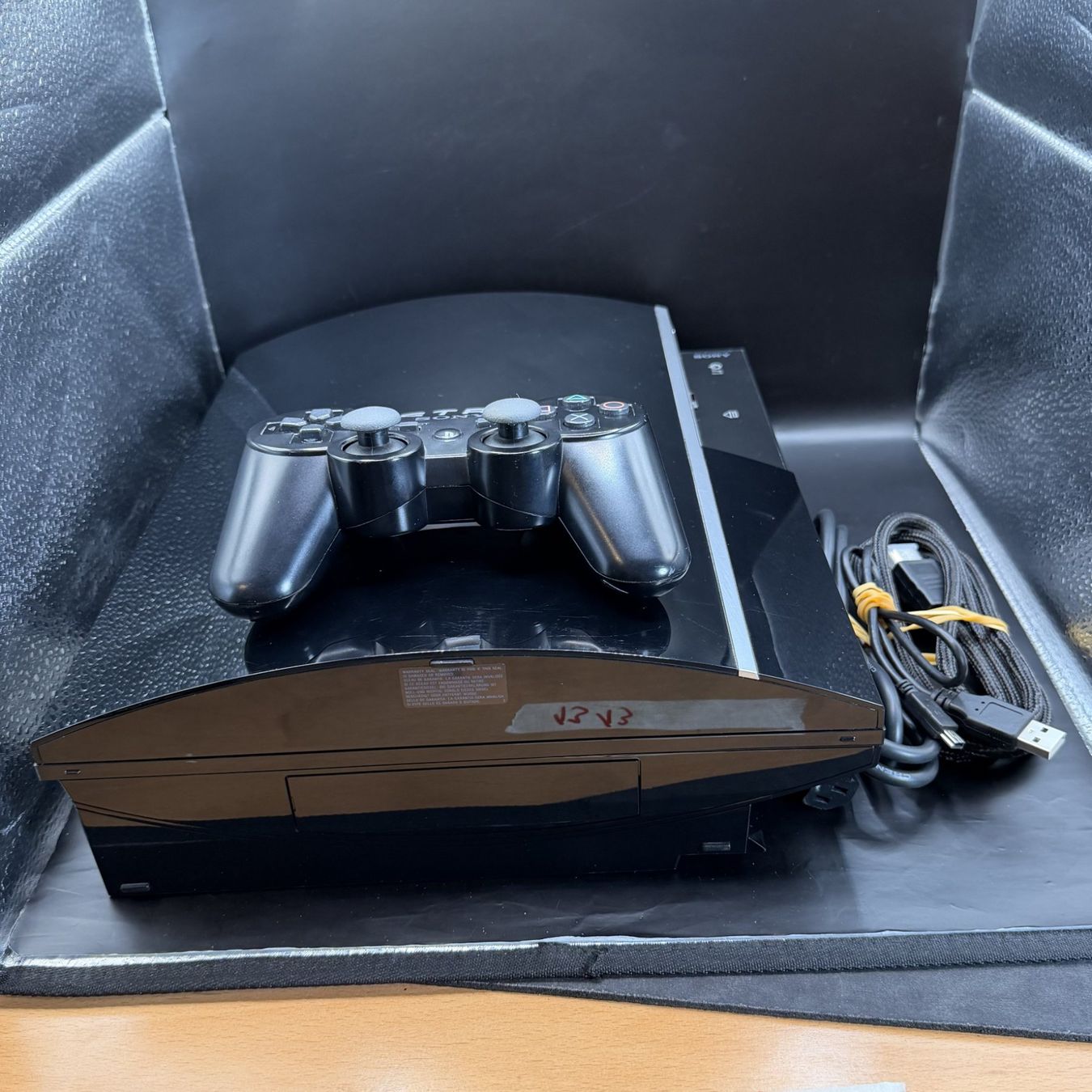 Sony Consoles: Sony PlayStation 3 PS3 Fat 80GB CECHK04 – D'occasion à Düdingen par Nerdworld