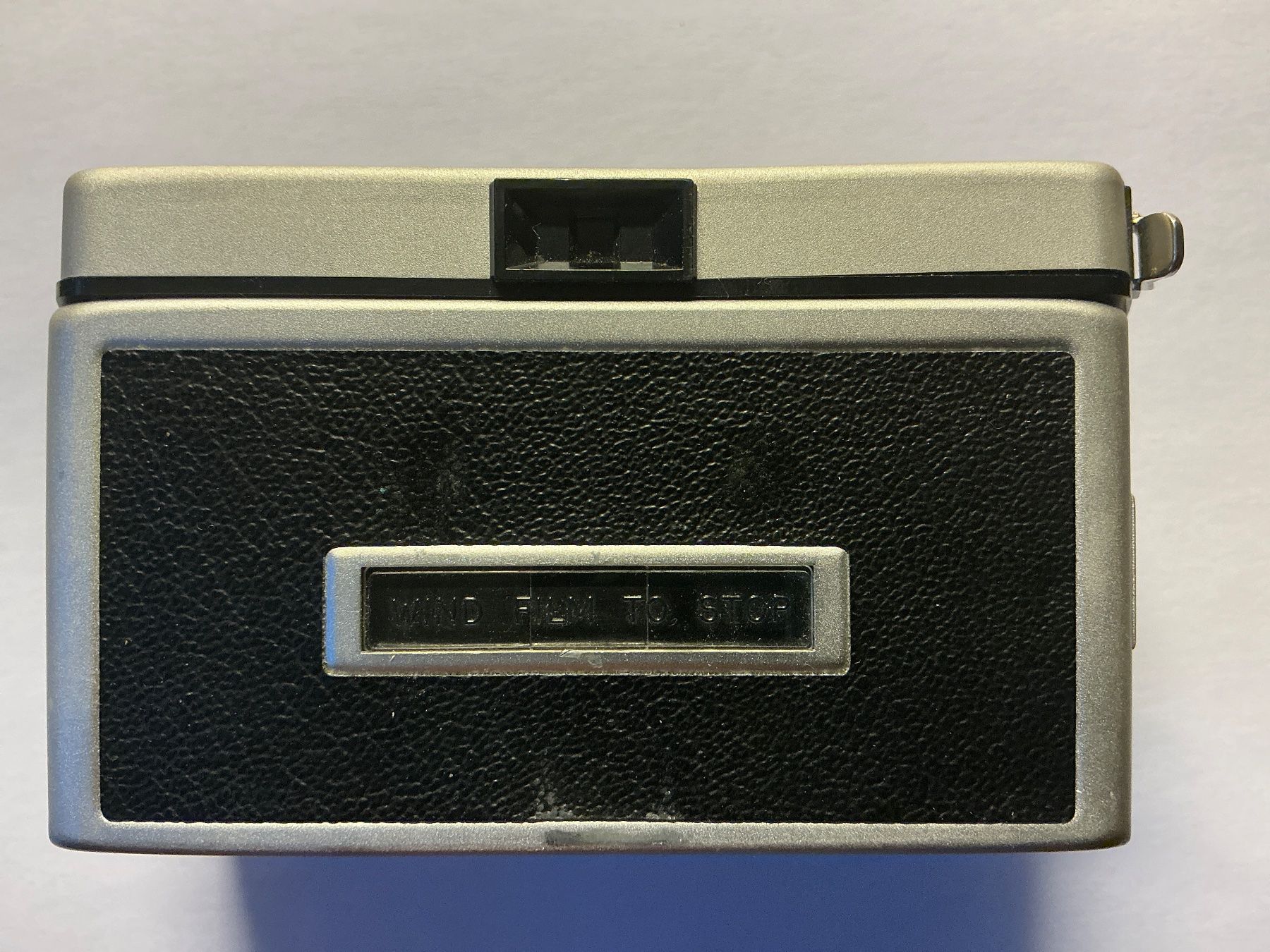 Kodak Appareil photo: Kodak Instamatic 100 Camera – D'occasion à Maur par 20hcodracir11 3