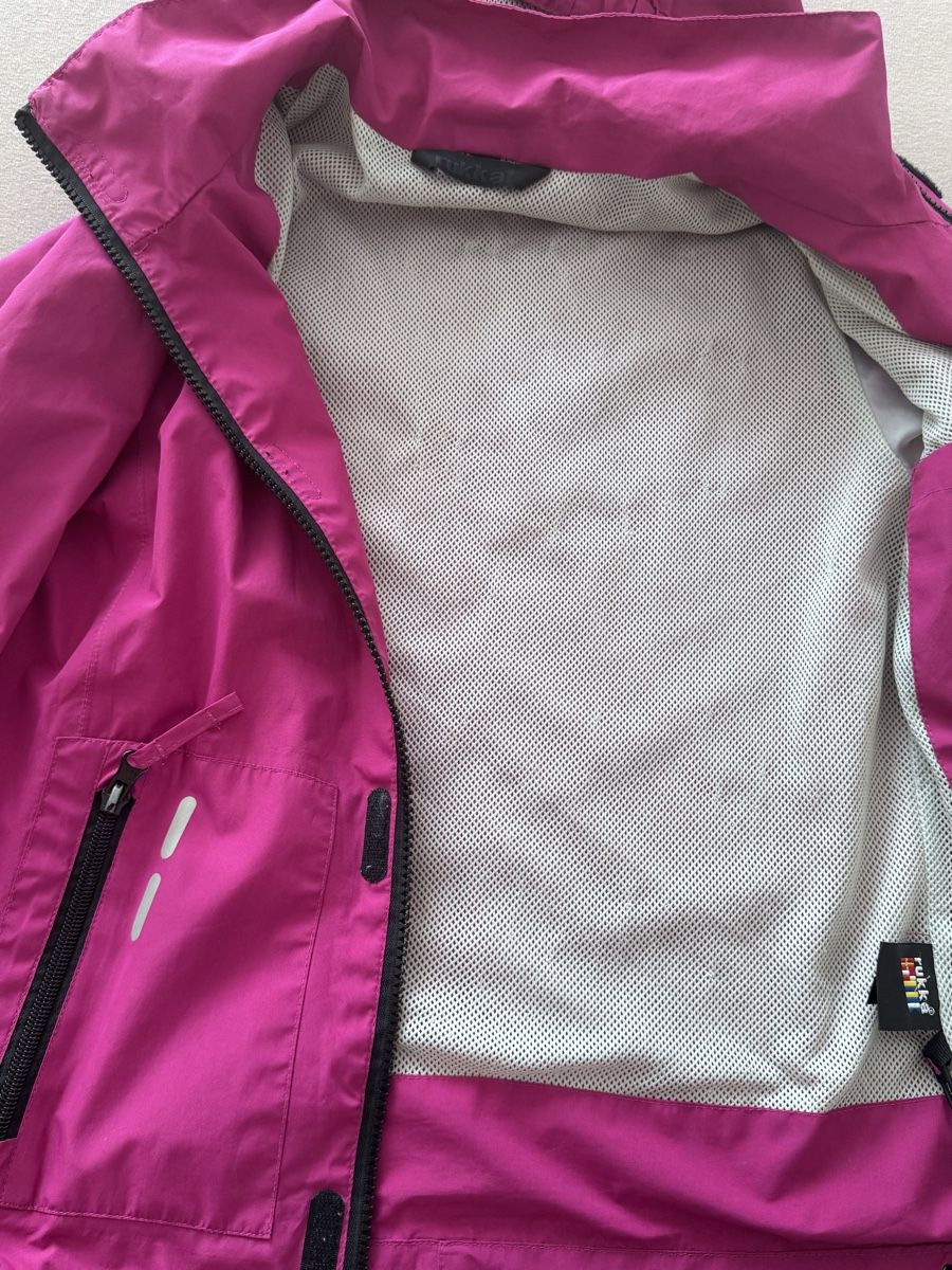 Rukka Jacken & Mäntel: Windjacke Rukka gr.128 – Gebraucht aus Ennetbürgen von ybo_fp2b 2