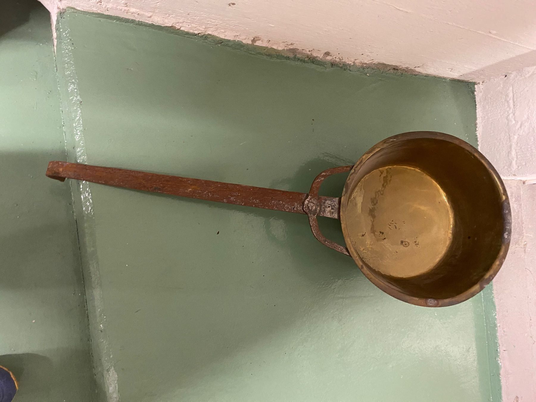 Cucine complete: Antike geosse Pfanne als Wandschmuck – Usato da Zürich venduto da Sebi999