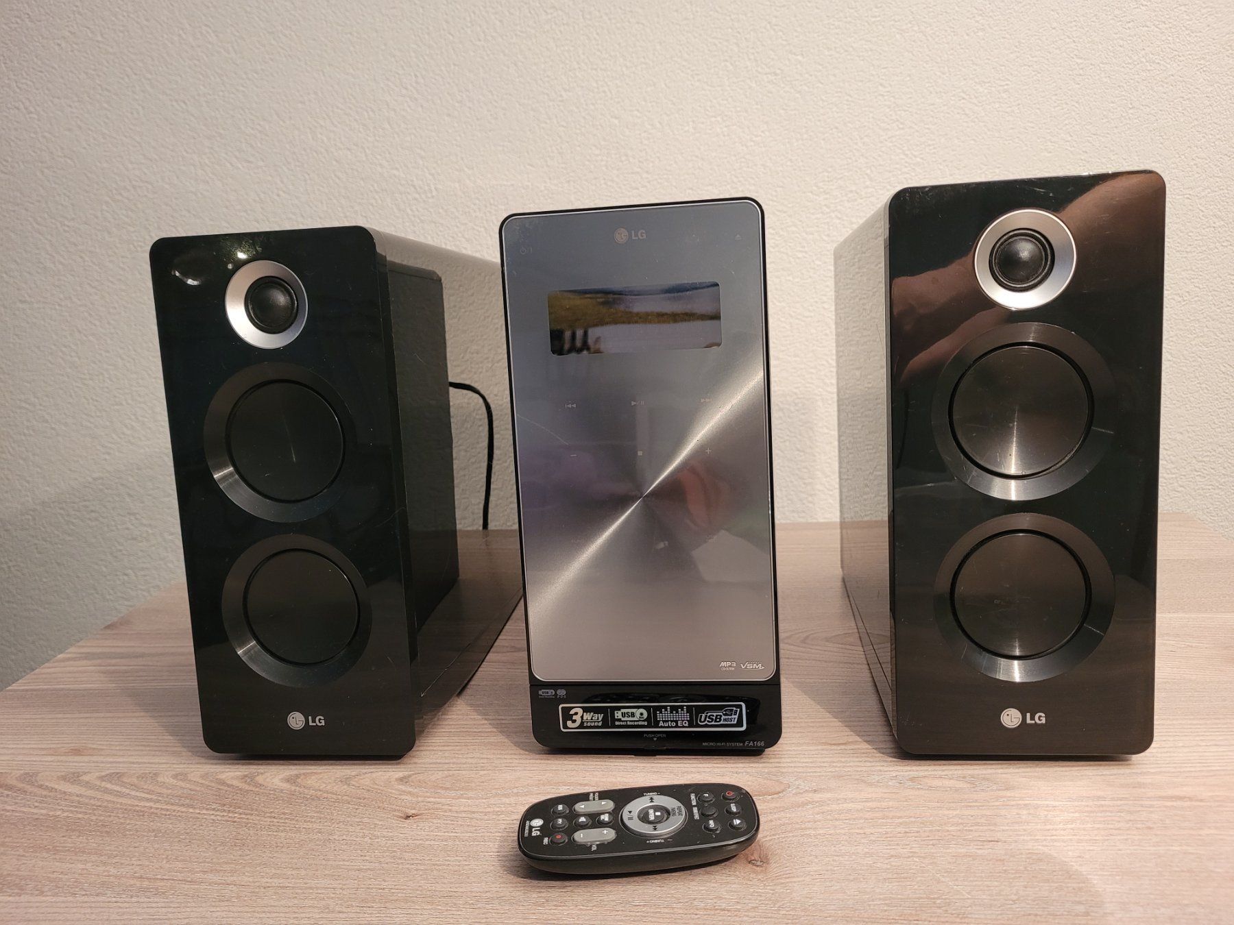 LG Casse acustiche: Hi-fi System LG FA166 – Usato da Marly venduto da vonque 3