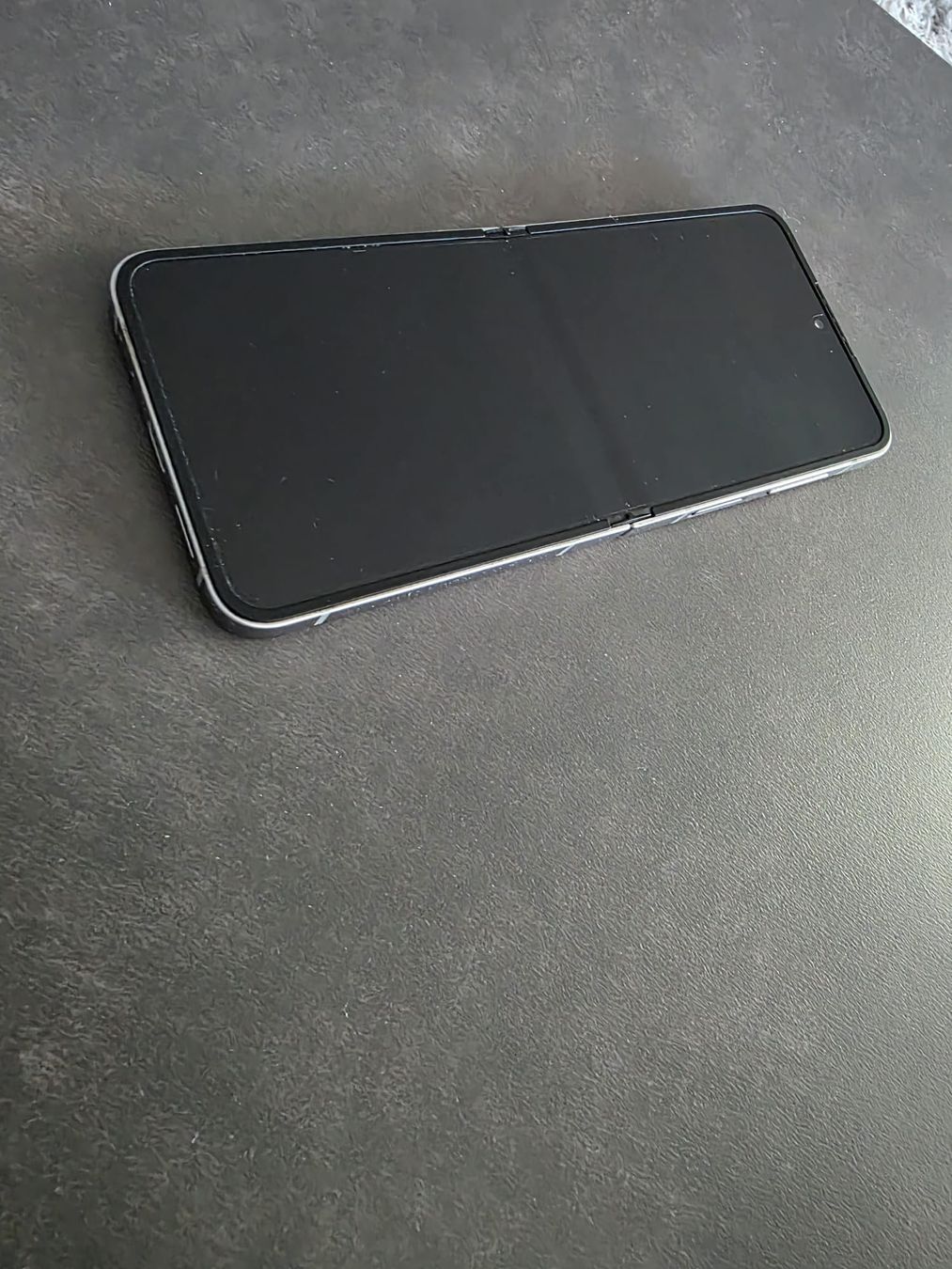 Samsung Telefoni cellulari / Smartphones: Samsung Z Flip 6 – Usato da Tägerschen venduto da Stef76 4