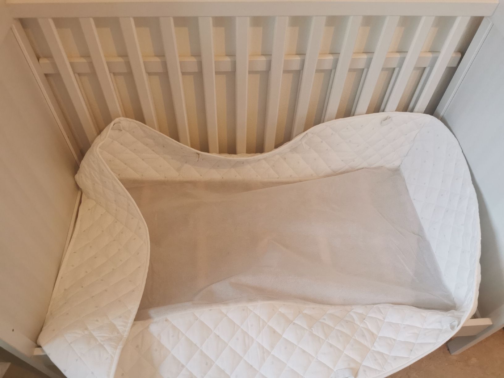 Ikea Letti: Kinderbett mit Gitter – Usato da Zürich venduto da lot_b6m9 4
