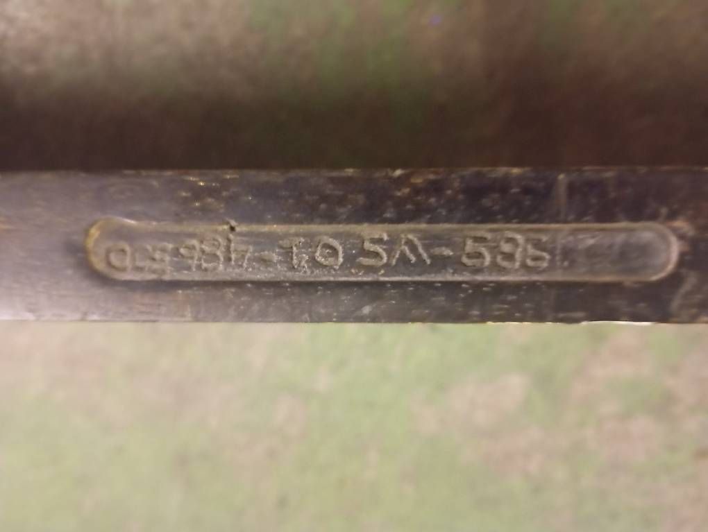 Articoli in legno: Antikes Holz Tablar vergoldet, geschnitzt – Usato da Basel venduto da Petergunn 4