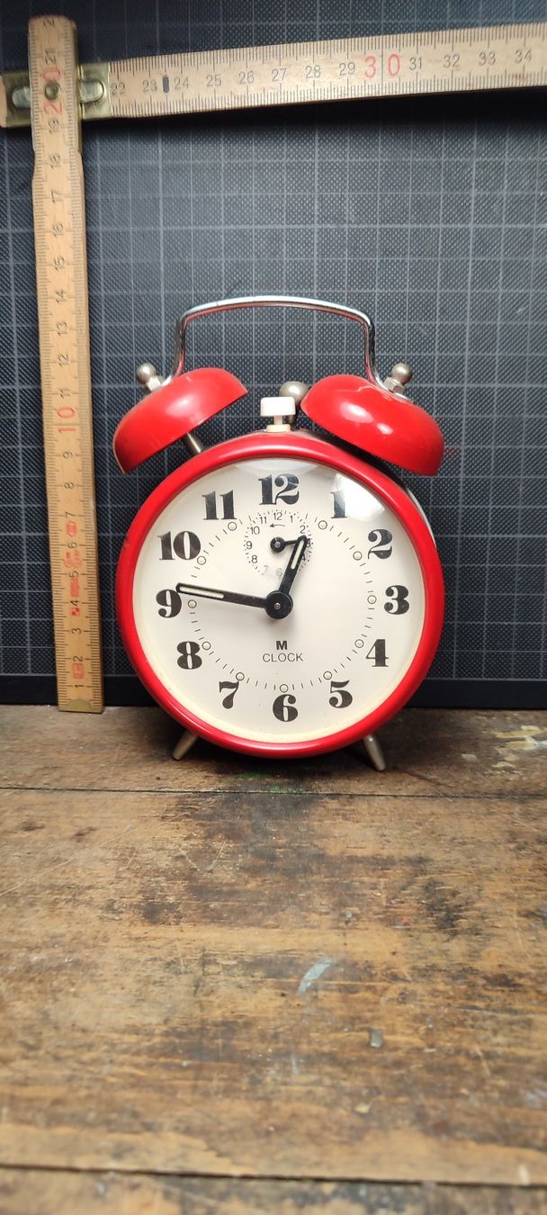 Sveglie: Wunderschöner alter Wecker Nr. 203 M Clock – Usato da Gelterkinden venduto da MYSTOREFORYOU4460 1