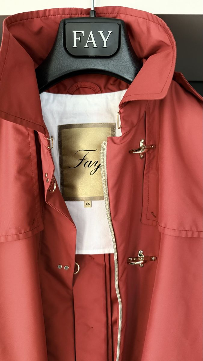 Fay Giacche: Fay Trenchcoat – Usato da Küsnacht venduto da cri_ngg5 1