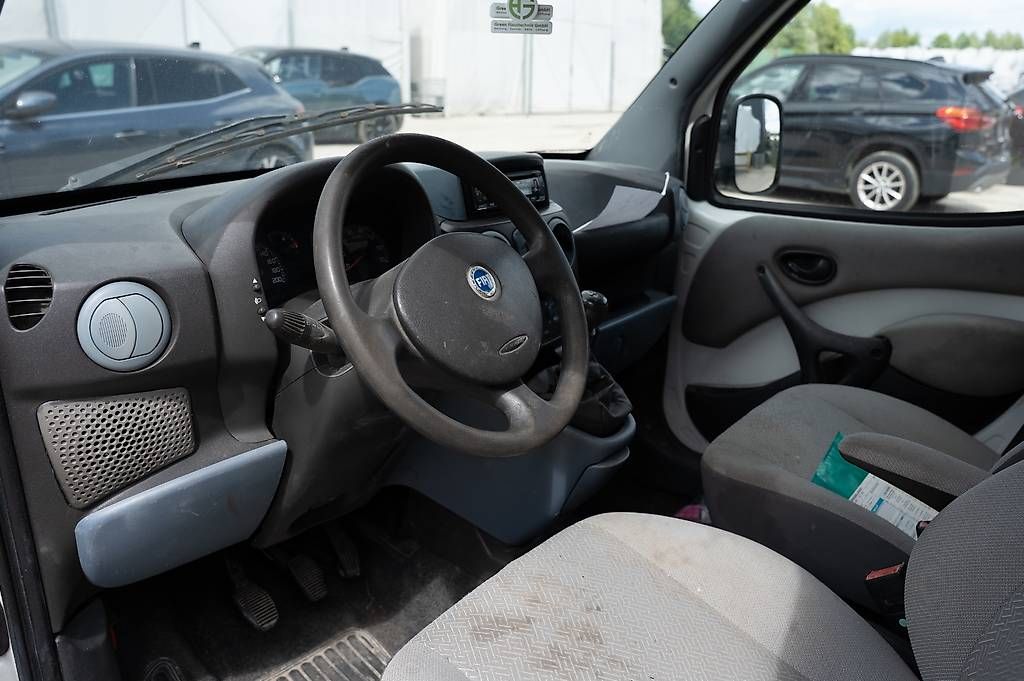 Fiat Automobili: Fiat DOBLO cargol 1.6 – Difettoso da Affeltrangen venduto da AutoZentrumAG 4