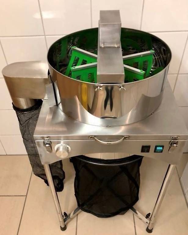 Altro: Erntemaschine Trimmer CBD Grow – Usato da Hüntwangen venduto da 8006 4
