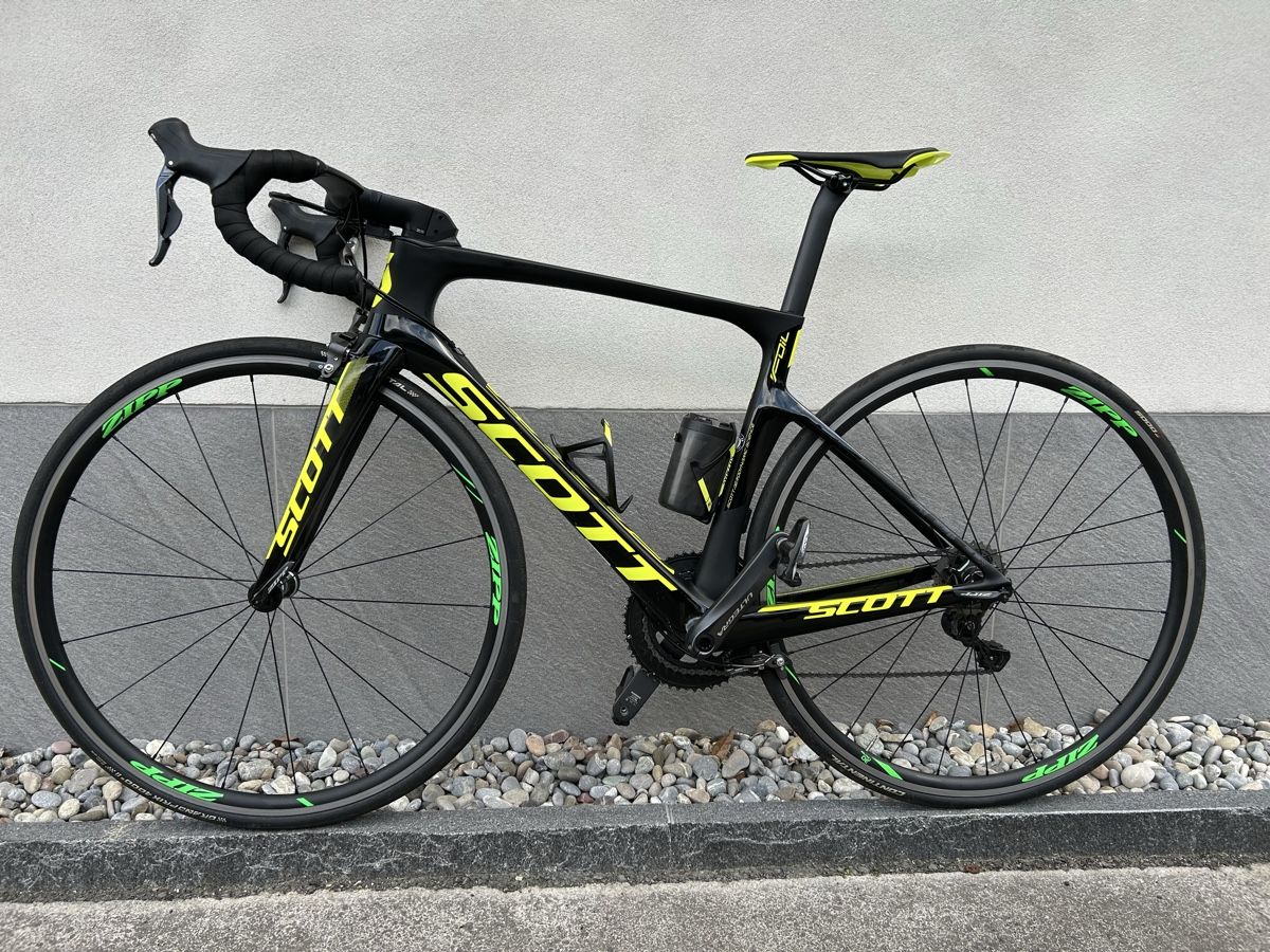 Scott Biciclette: Scott Foil Ultegra Di2 S – Usato da Lumino venduto da SMOT01