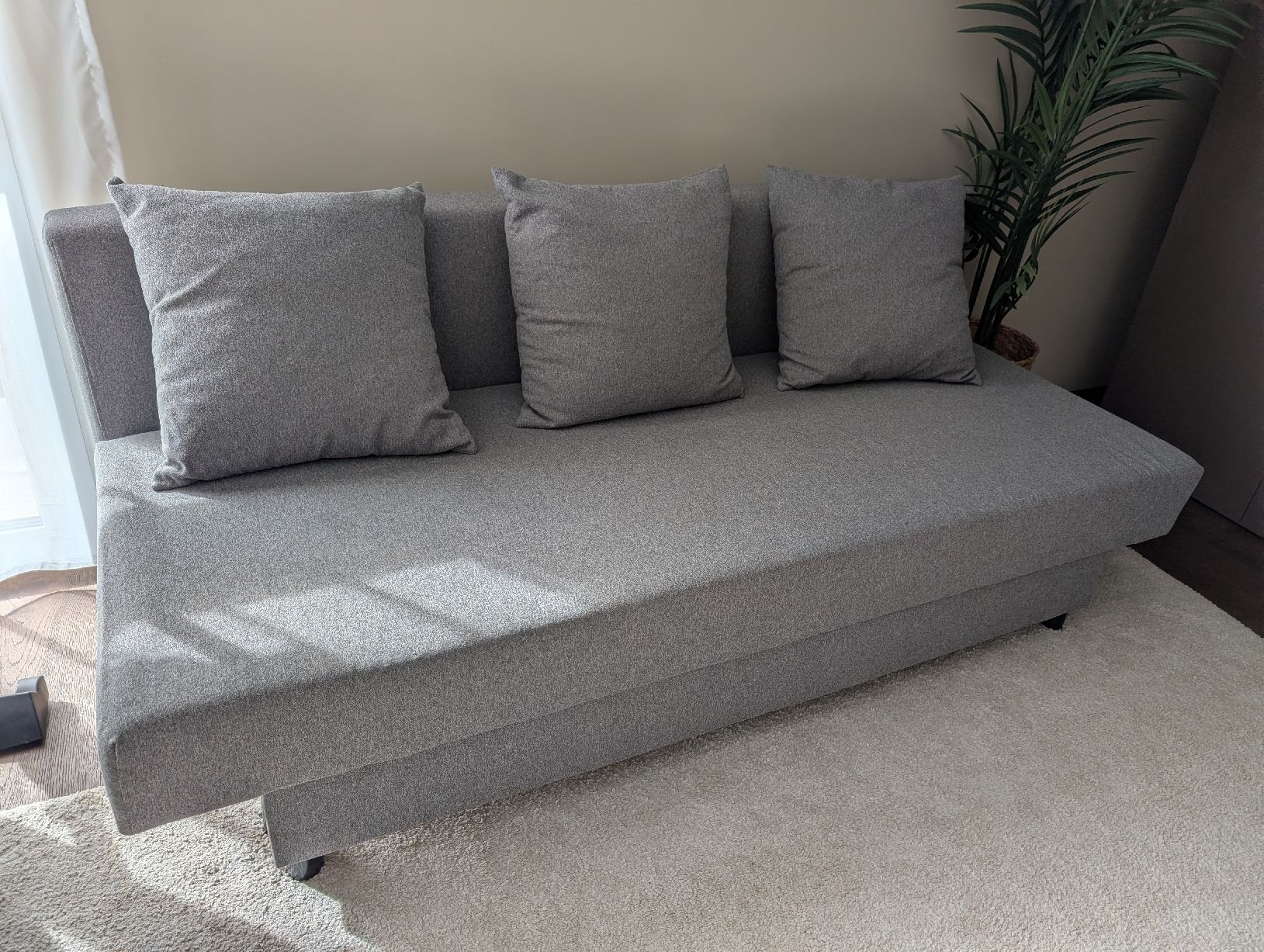 Divani: Bettsofa IKEA grau mit Stauraum – Usato da Oftringen venduto da enomist88 1
