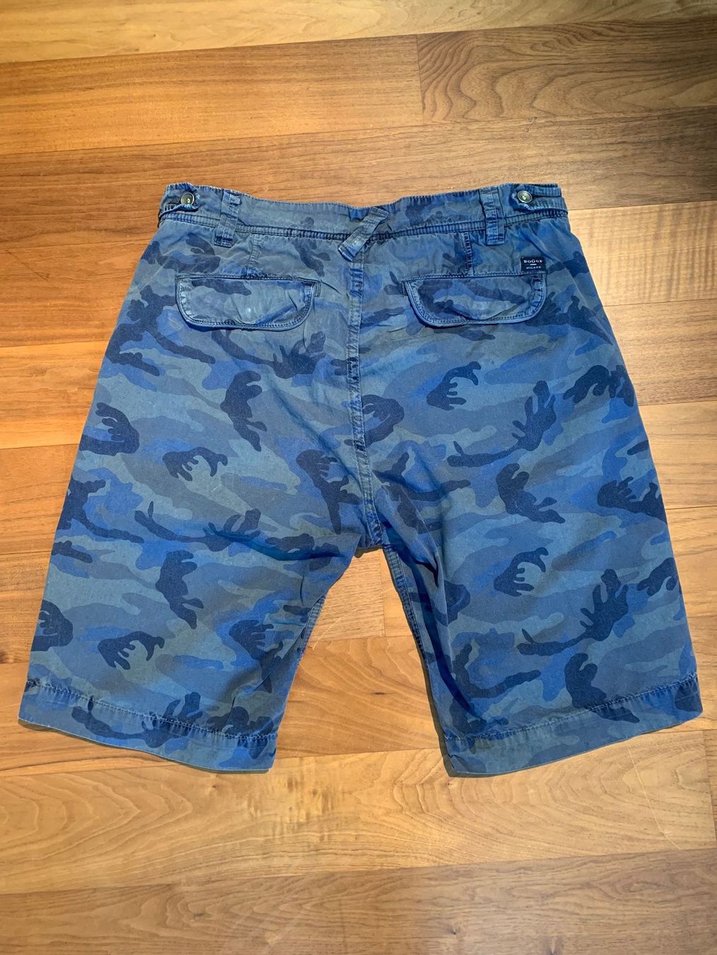 Boggi Pantaloni: BOGGI Milano, Shorts / Bermuda 100% Cotten – Usato da Rüschlikon venduto da Brixen07 1