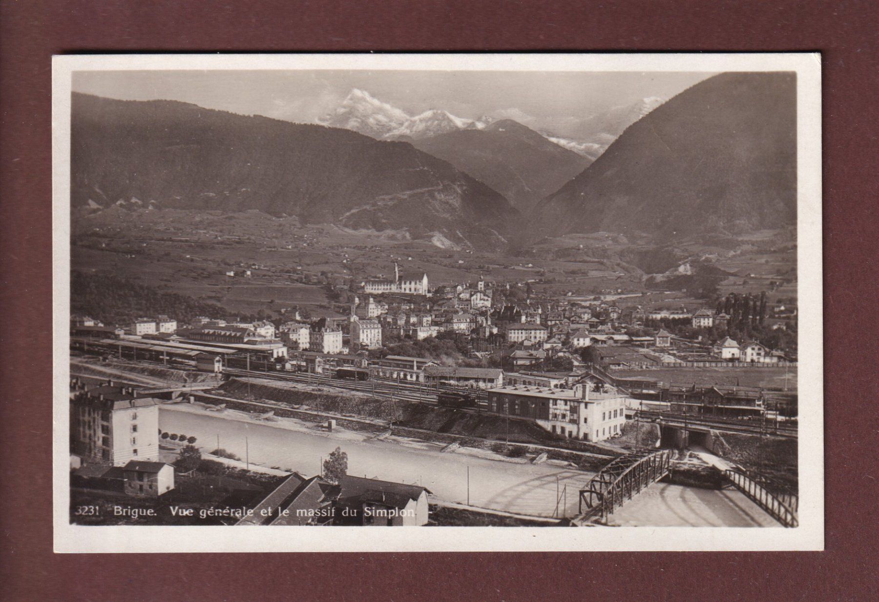 Cartoline postali: BRIGUE - Partie avec la gare – Usato da Pully venduto da nicecards