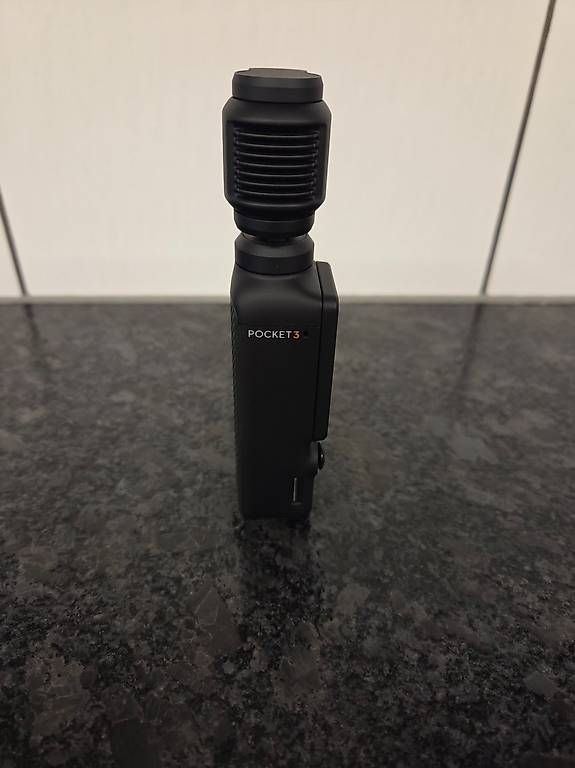 DJI Videocamere: DJI Osmo Pocket3 Creator Combo – Usato da Auswil venduto da Valtra01 2