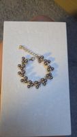 Wunderschönes Armband mit grauen Perlen und Gold, neu! (53)