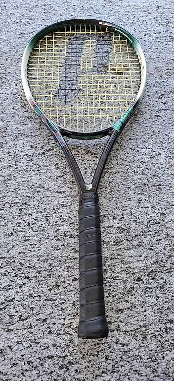Raquettes: Racchetta tennis Prince – D'occasion à Vacallo par cross02
