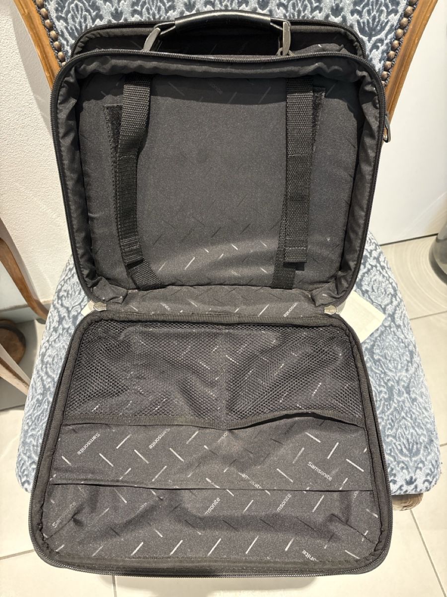Samsonite Reisekoffer: Samsonite Handgepäck Koffer  – Gebraucht aus Bellinzona von ModaLugano 3