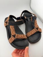 Sommer Sandalen mit Leopardenmuster, Grösse 36