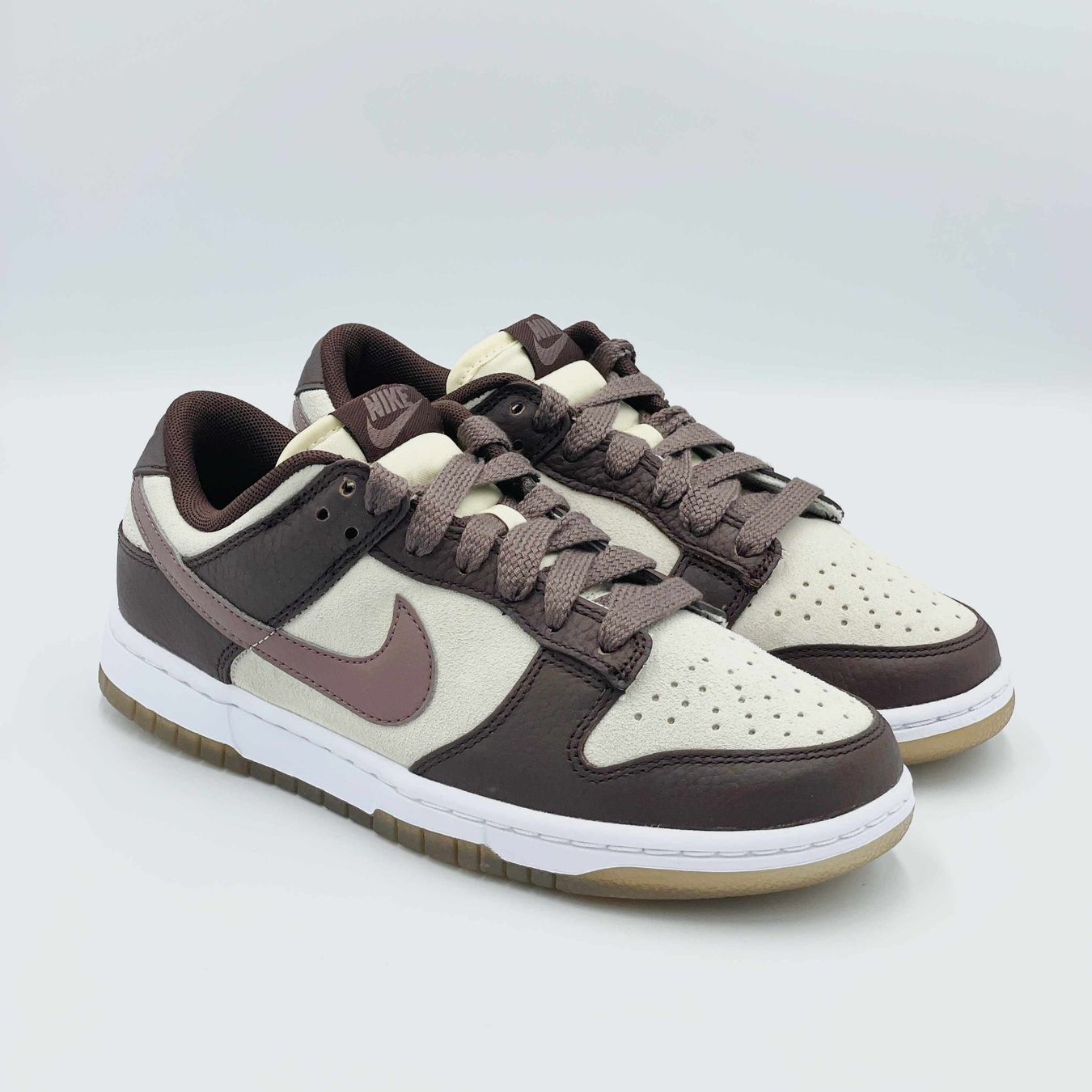 Nike Scarpe da donna: Nike Dunk Low Plum Coconut Milk EU 46 – Nuovo e nell'imballaggio originale da Erlinsbach venduto da sasneakers