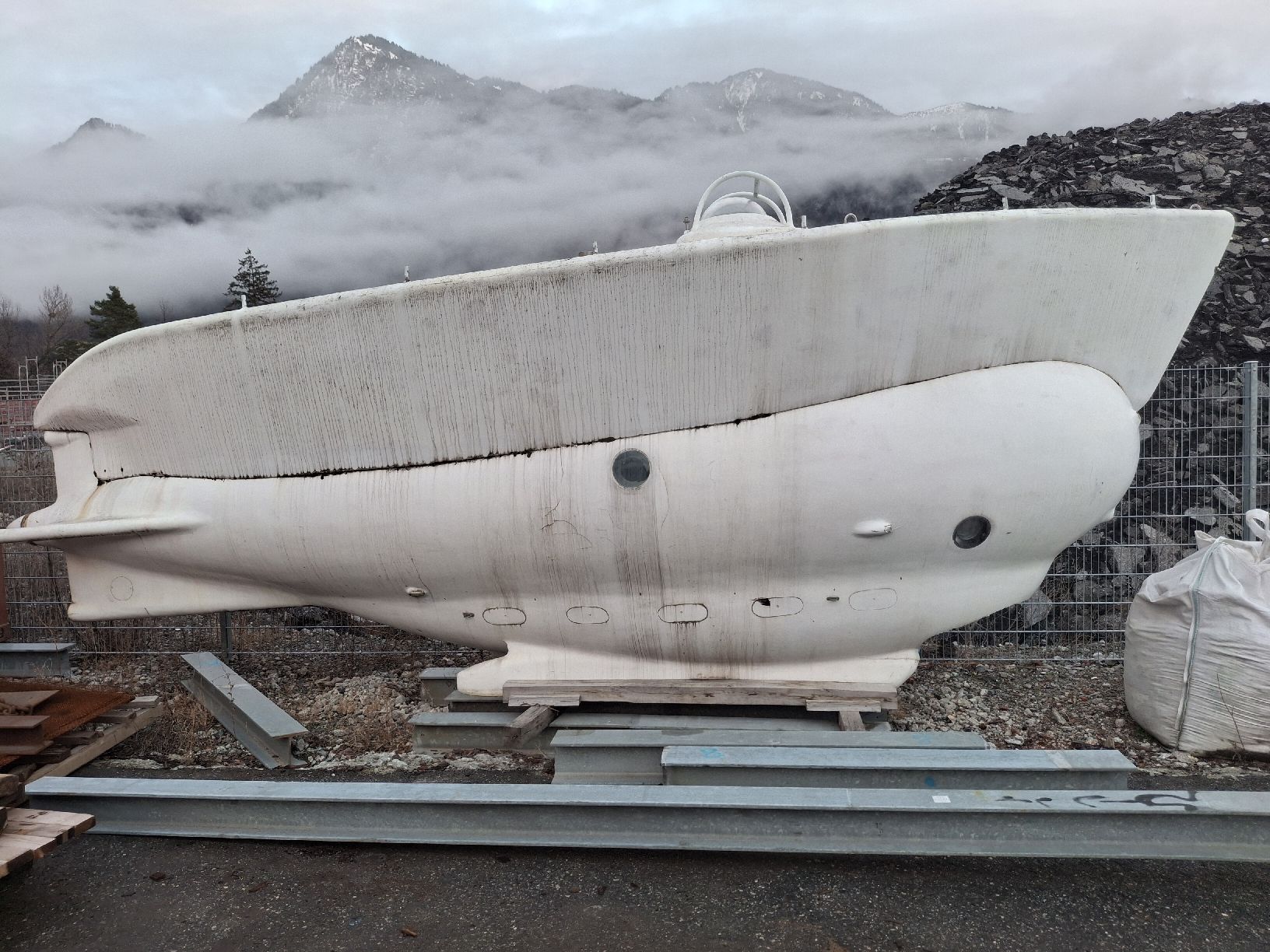 Bateaux: U-Boot Körper ab 1.- Fr – Défectueux à Untervaz par Yannick.Meier