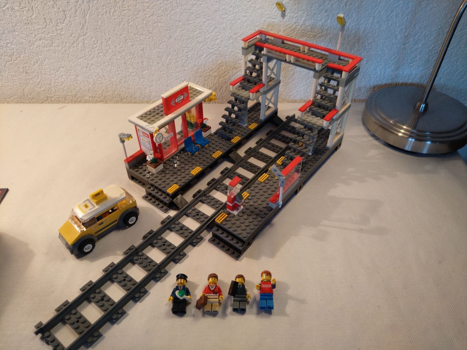 Lego Baukästen: Lego - Gare 7938 – Gebraucht aus Les Brenets von LEGOFOREVER