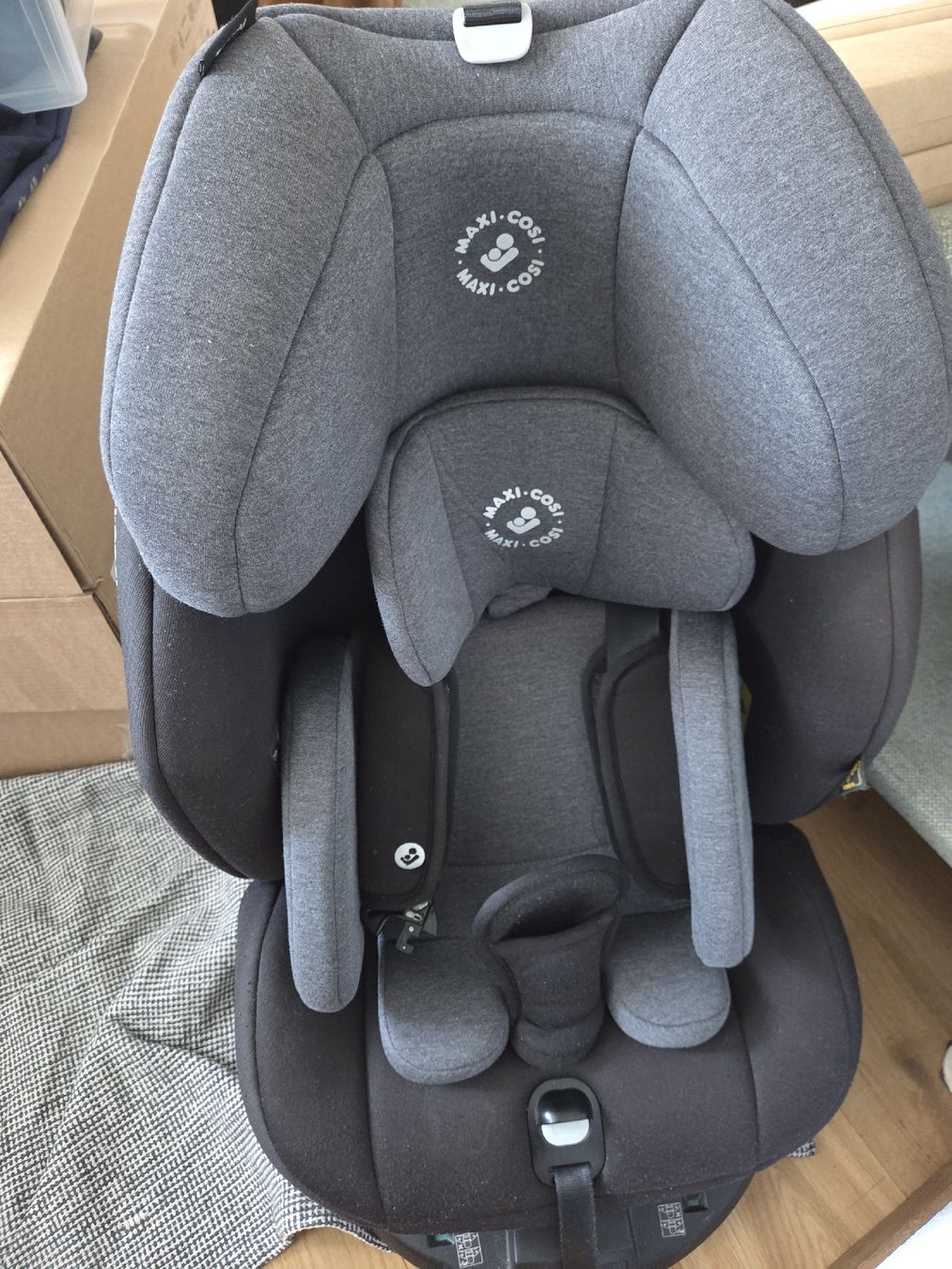 Maxi-Cosi Sièges auto: Maxi Cosi Kindersitz – D'occasion à Fraubrunnen par amaree313