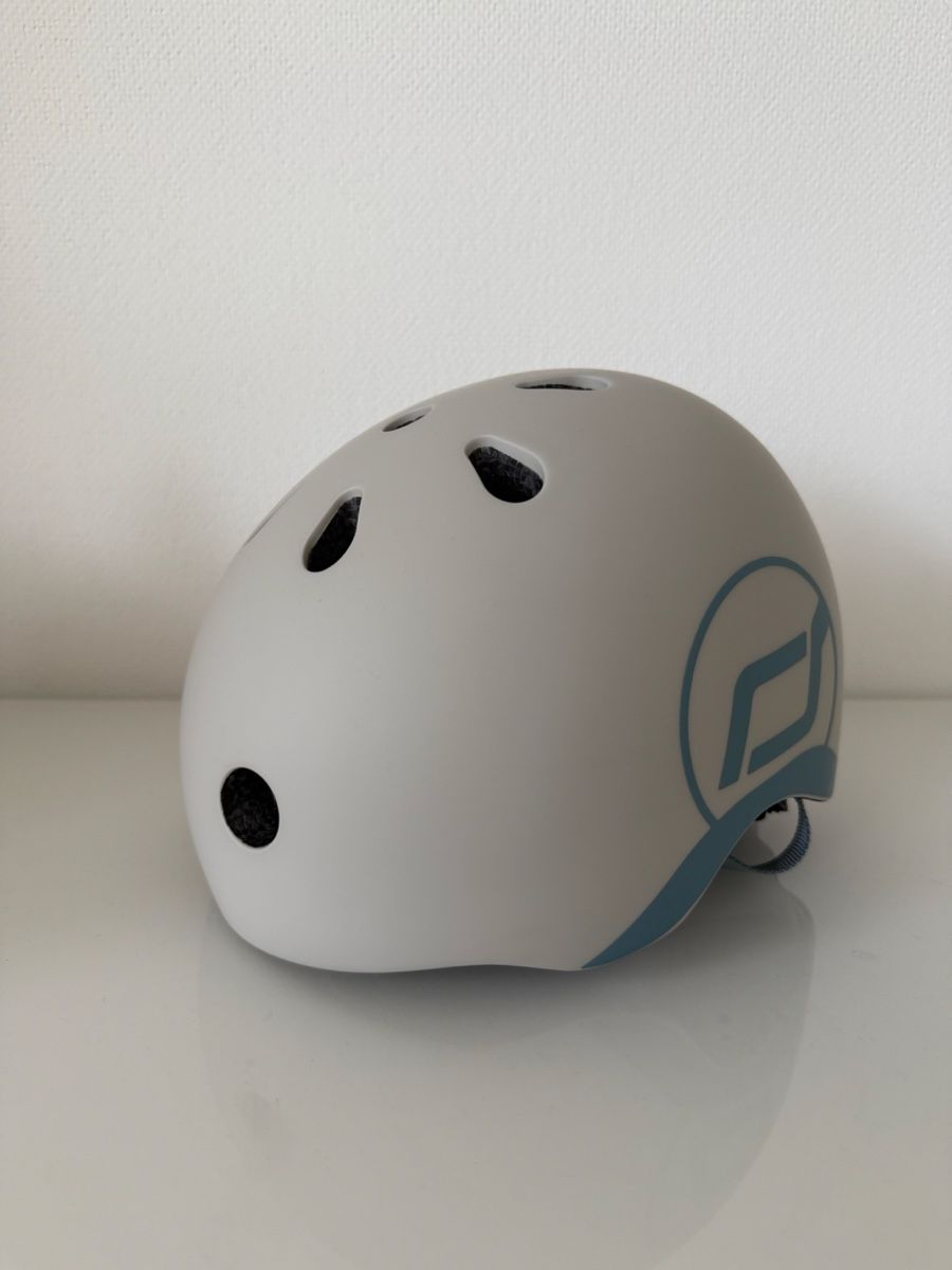 Caschi: Helm Scoot and Ride – Nuovo (secondo la descrizione) da Lufingen venduto da sabo1993