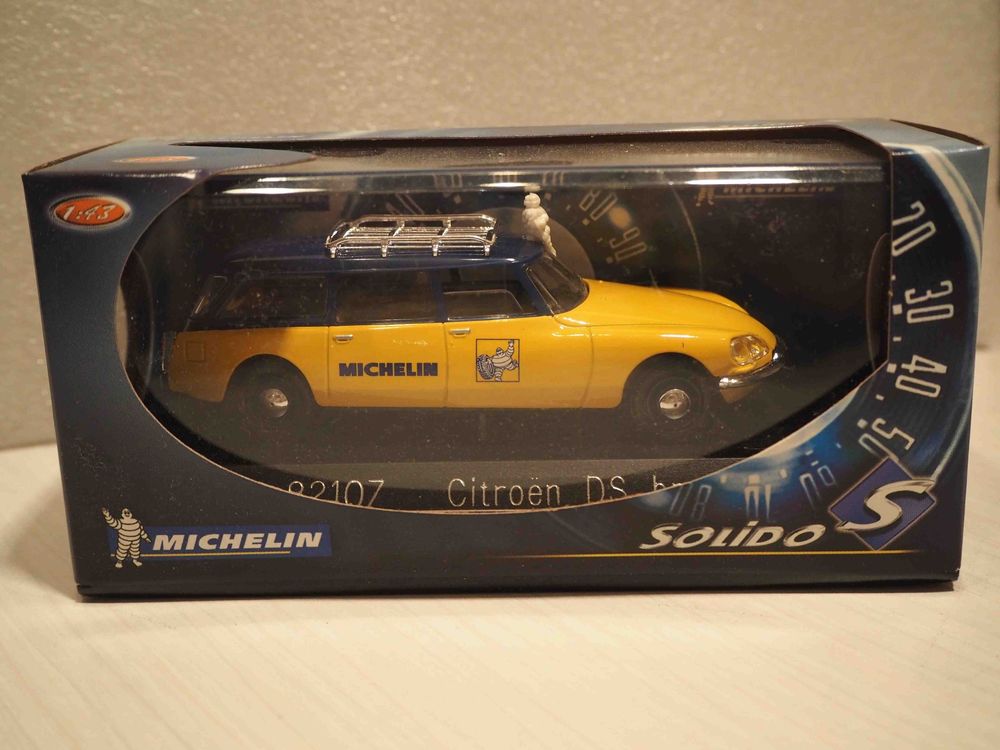 TYPE DESIGNA MERCEDES-BENZ 190 E 2.0 2.3 2.6 W201 D'origine