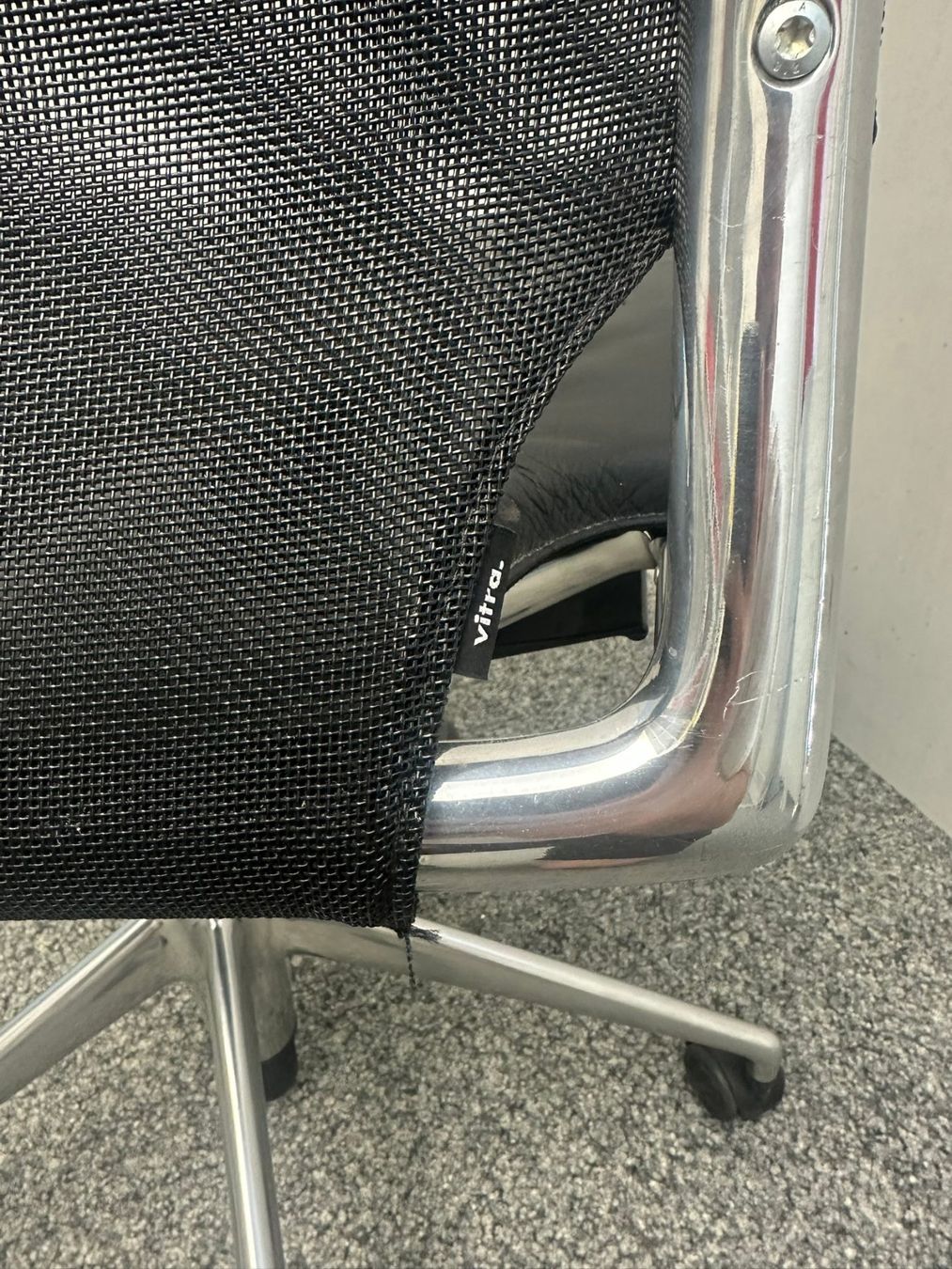 Vitra Stühle: Vitra Bürostuhl Meda Chair – Gebraucht aus Triesen von pas_n9fc 2