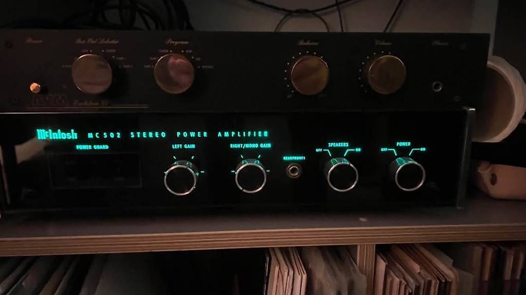 Amplificatori: McIntosh MC 502 – Usato da Meggen venduto da Hobst